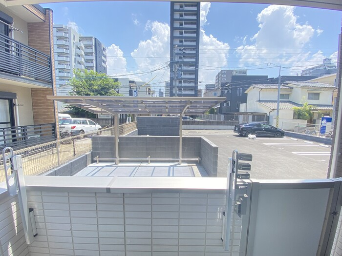 D-room箱崎