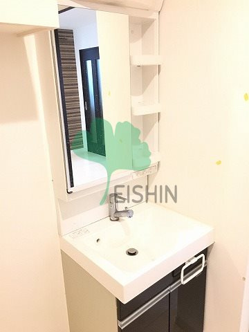 Grandtic住吉2(グランティック住吉2)の洗面所|シンプルで使いやすい洗面台です！