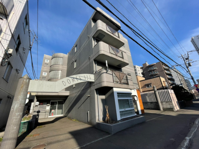 ドムス３２５