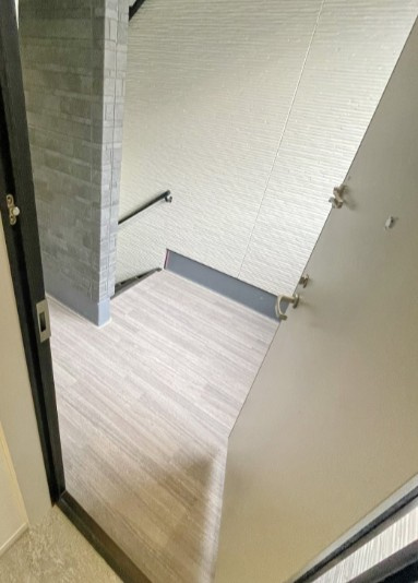 シエル狭山ヶ丘の玄関