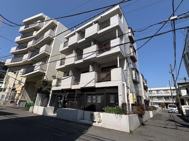 ジュネパレス柏第２８の外観