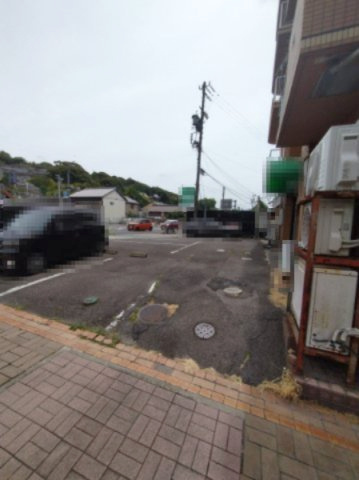 ６４３２８　犬山市大字犬山事業用の駐車場