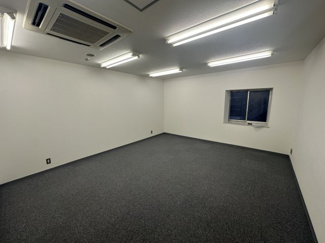  | 貿易ビル