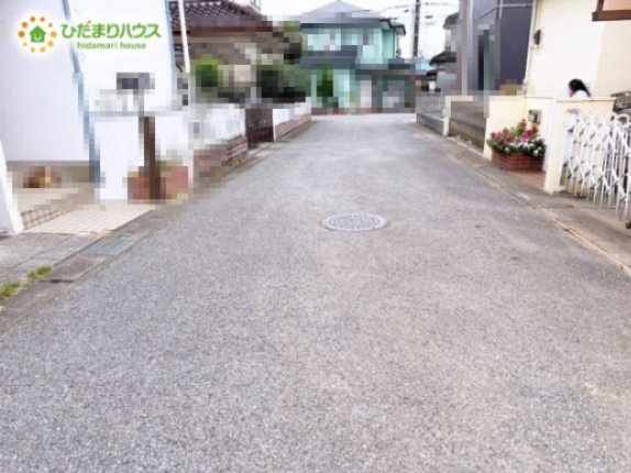 野田市花井250番　新築戸建　A号棟の前面道路含む現地写真|接道：東側5ｍ公道