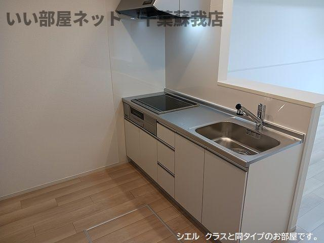 松ケ島１丁目アパートのキッチン|きれいなキッチンです