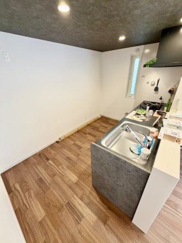 さいたま市北区日進町2丁目新築戸建のキッチン