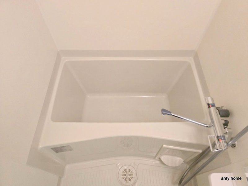 プレサンス心斎橋クオーレ　仲介手数料無料の浴室