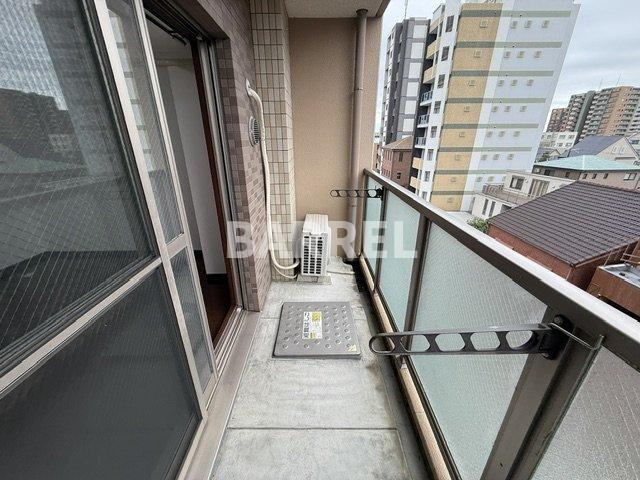 ホープ池田栄本町のバルコニー