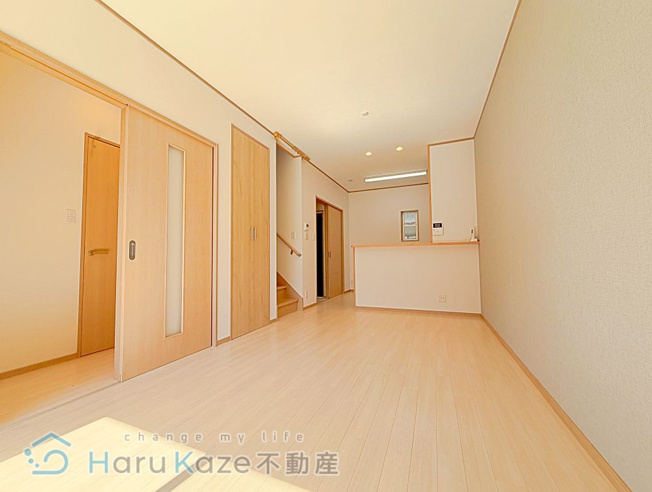 【居間・リビング】 | クラ平郷Ａ棟【名古屋市・戸建て】