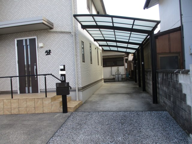 行橋市大字中津熊262番地51（C-37）の駐車場