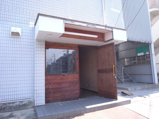 豊中市長興寺北３丁目の店舗事務所