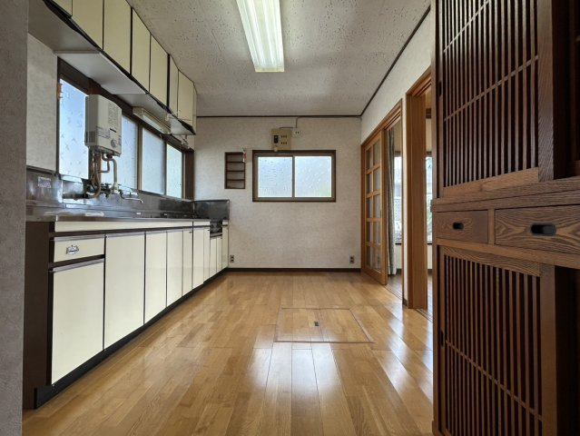 長野市大字安茂里526-114の玄関