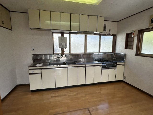 長野市大字安茂里526-114のキッチン
