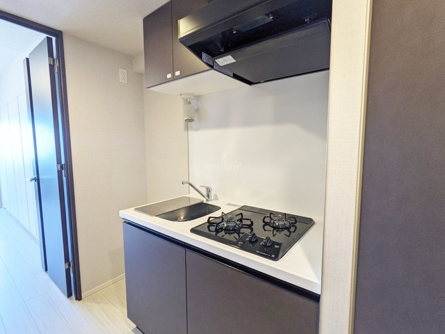ＤＩＰＳ東十条駅前ＲＥＳＩＤＥＮＣＥのキッチン|2口ガスコンロ設置済！