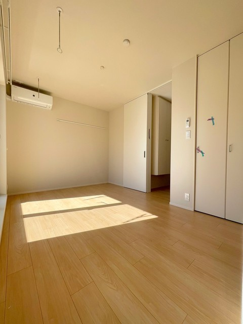 ＮｅｗＳａｆｏｌｅ三軒茶屋の居間・リビング|★明るいフローリングのお部屋です★