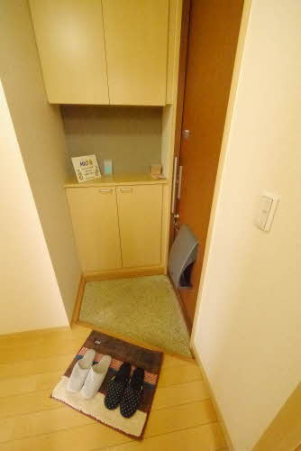 メロディの玄関|※同タイプの部屋写真です