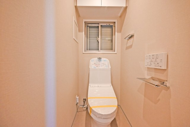 クレアシティ鶴見花博通りのトイレ|シャワー洗浄機能付きの便座を採用し、毎日使うトイレも快適にお使いいただけます。