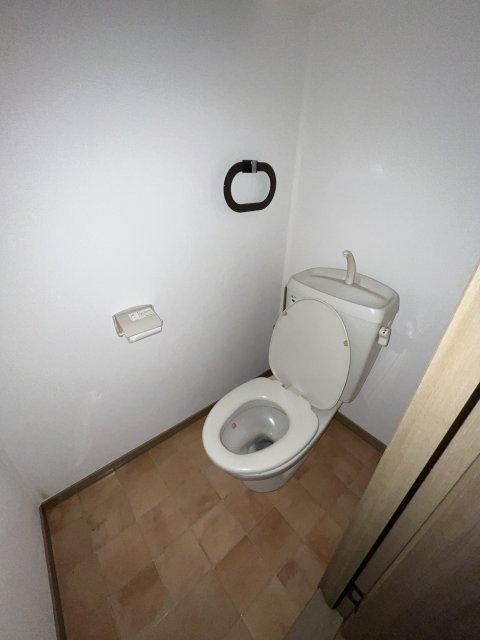 ウエストコートのトイレ