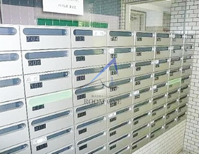 ステラメゾン武蔵小山のその他共用部分|集合ポストです。