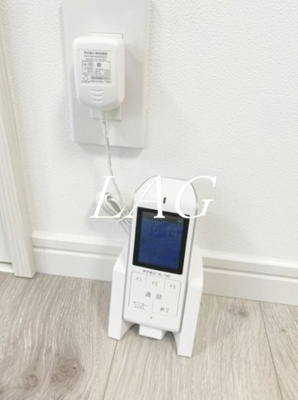 【セキュリティ】 | エスアイハイム | モニター付きインターホンです。