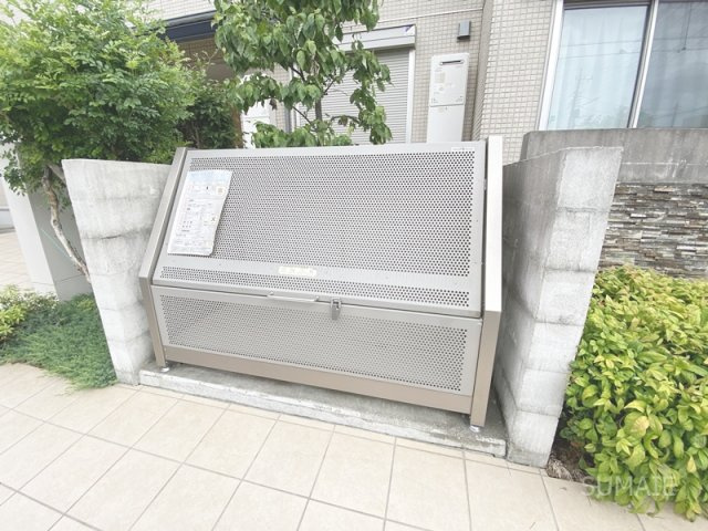 ロビン本郷のその他共用部分|専用ゴミ置き場！