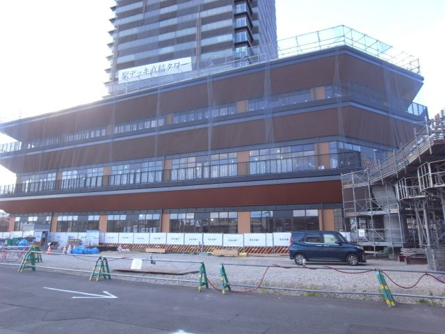 摂津市千里丘１丁目の店舗一部