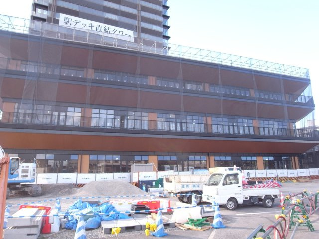 摂津市千里丘１丁目の店舗一部
