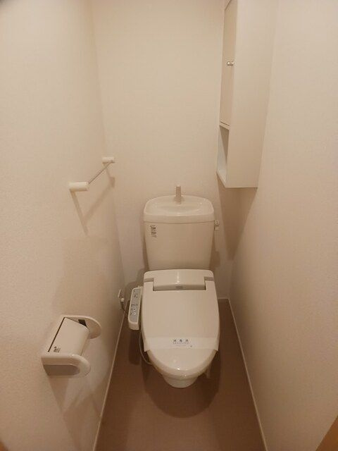 シュッドのトイレ