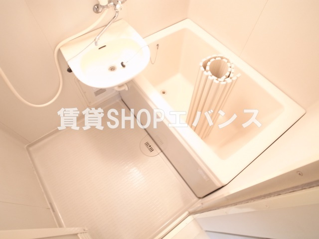 【浴室】