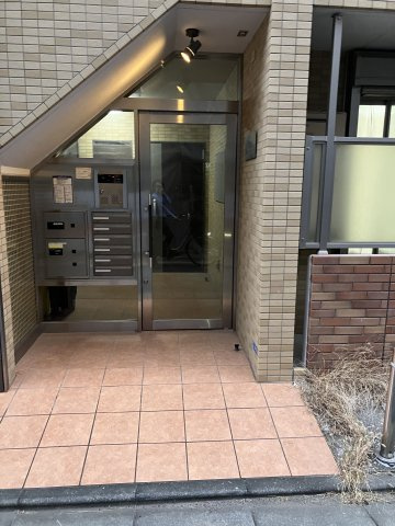 マノワール武蔵小山のエントランス