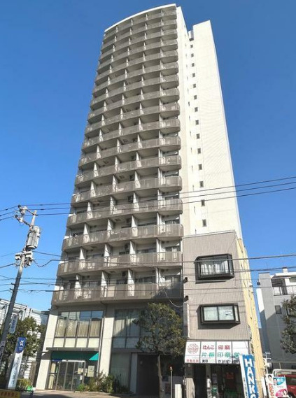 プライムアーバン西大島の外観