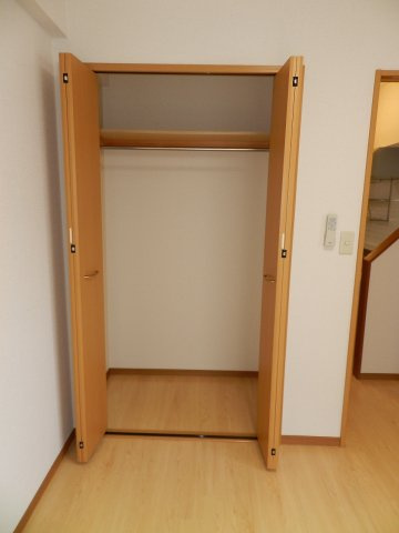 コミヤハイツの収納