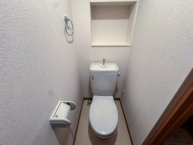 サンセリテ調布のトイレ|コンパクトで使いやすいトイレです