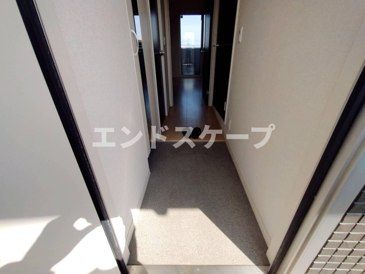 プレシャス高崎の玄関|高崎、前橋のお部屋探しはエンドスケープまで！お客様の理想お聞かせ下さい♪