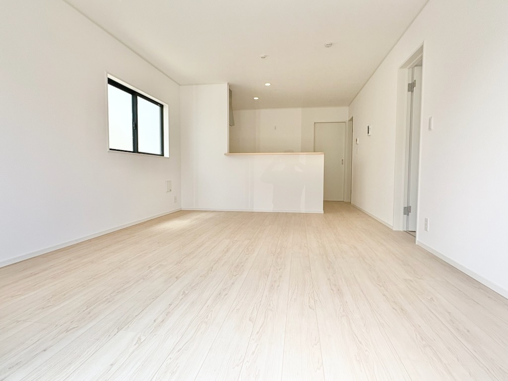 クレイドルガーデン和歌山市紀三井寺第７　新築一戸建ての居間・リビング|同仕様