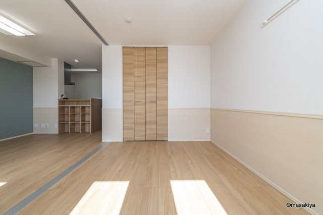 ボーセジュール 弐番館の居間・リビング