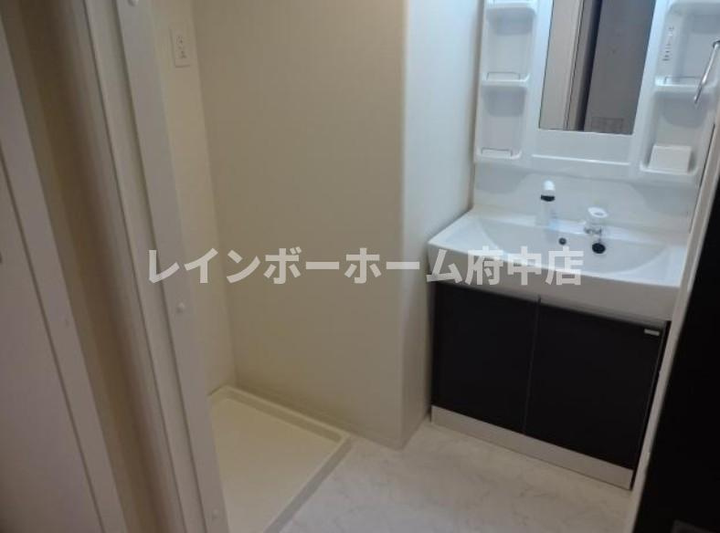 カトレアの独立洗面台