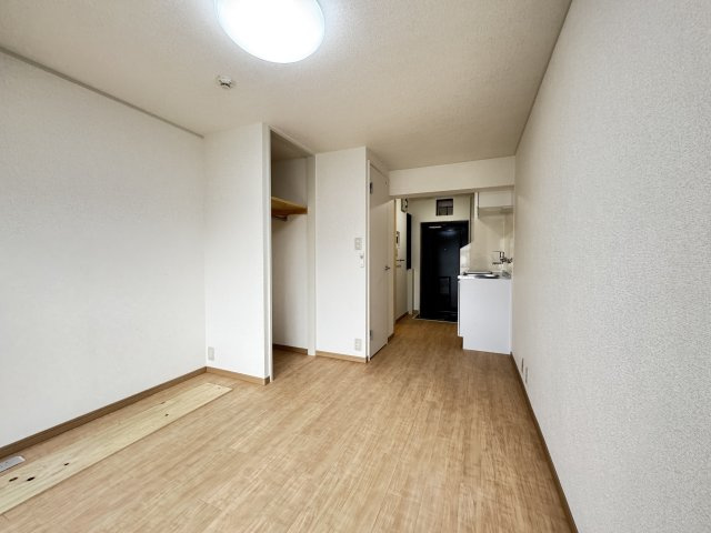 アベニュー耕和の内装