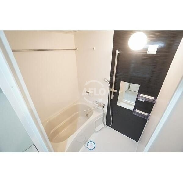 SK RESIDENCESなんば桜川EASTの浴室|SK RESIDENCESなんば桜川EAST　浴室乾燥機付き