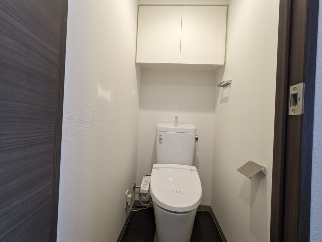 ケーディーエックスレジデンス豊洲のトイレ|コンパクトで使いやすいトイレです