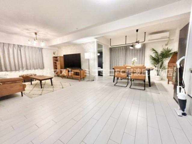 藤和新町コープの居間・リビング|他号室参考写真です