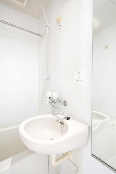 ヴェローナ錦糸町IIルッソの洗面所