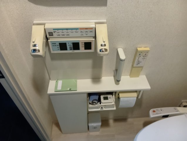 D’グランセ駿府Ⅱ　静岡市葵区安倍町のトイレ|トイレの中にヘルスメーターや血圧計など健康管理ができる機能が充実。