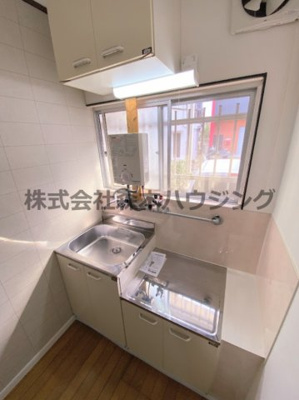 【キッチン】 | 　寝屋川市黒原橘町24テラスハウス | きれいなキッチンです
