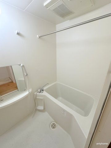 SK TOWER心斎橋EAST　仲介手数料無料の浴室