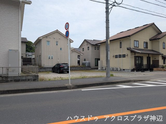 瀬戸町地頭分　1235万の前面道路含む現地写真|前面道路含む現地写真です