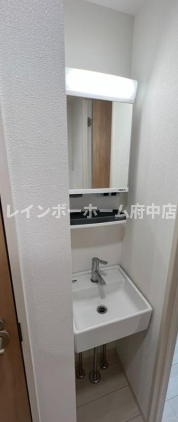 グランクオール西調布の独立洗面台