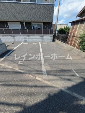 YASUIビル第6　仲介手数料（賃料の1.10ヵ月）の50％OFF対象物件！の駐車場