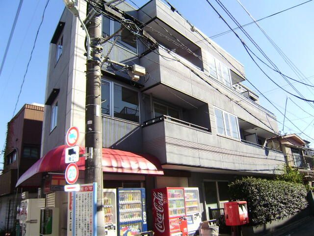 グールドハウスの外観