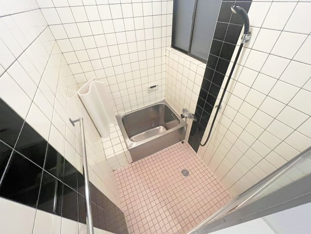種市戸建ての浴室